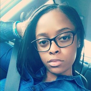 Meet your Posher, Gabrielle